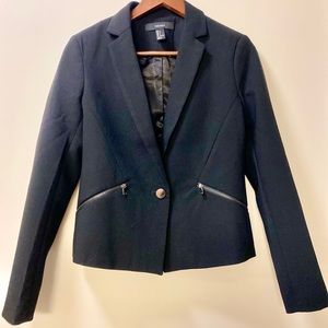 Forever 21 black blazer (size small)